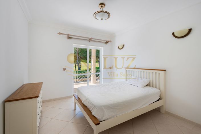 Image No.26-4 Bed Villa for sale