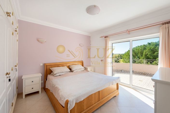 Image No.37-4 Bed Villa for sale