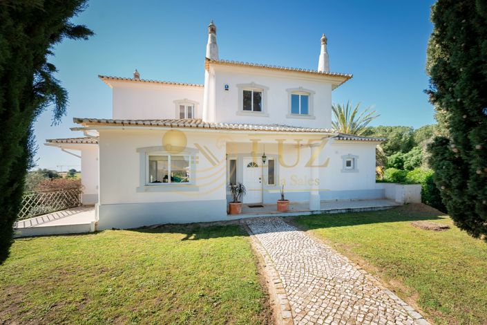 Image No.8-4 Bed Villa for sale
