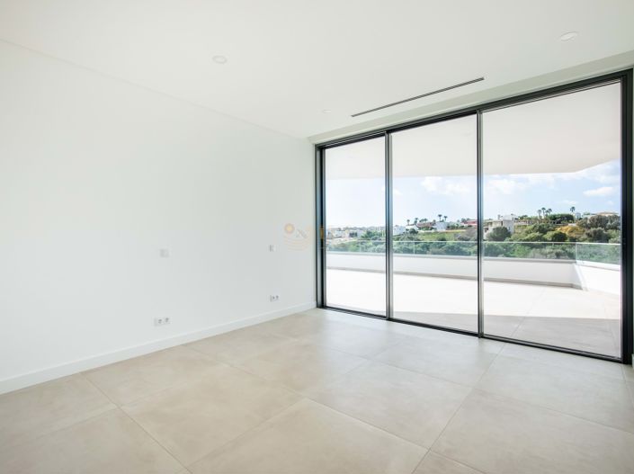 Image No.20-4 Bed Villa for sale