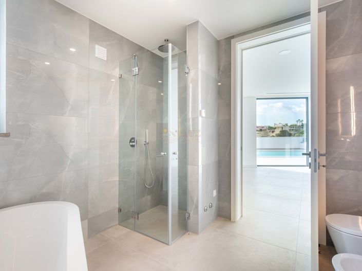 Image No.24-4 Bed Villa for sale