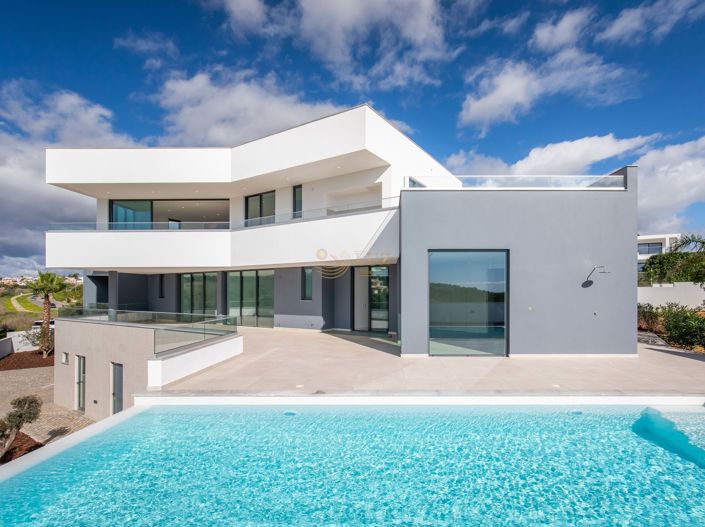 Image No.28-4 Bed Villa for sale