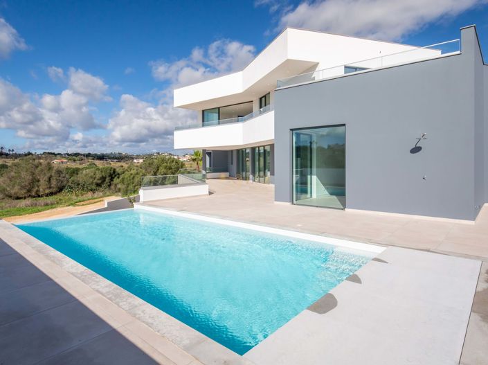 Image No.3-4 Bed Villa for sale