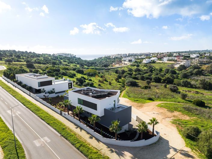 Image No.5-4 Bed Villa for sale