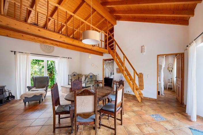 Image No.26-6 Bed Farmhouse for sale