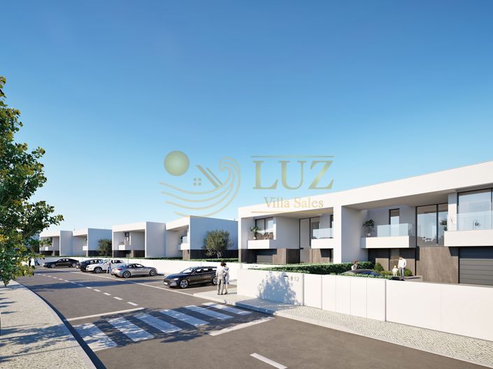 Image No.12-4 Bed Villa for sale