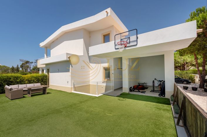 Image No.50-4 Bed Villa for sale