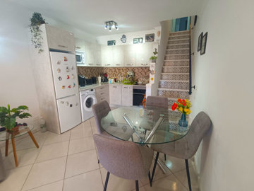 propertyattachment18aznwvczd20251006035759