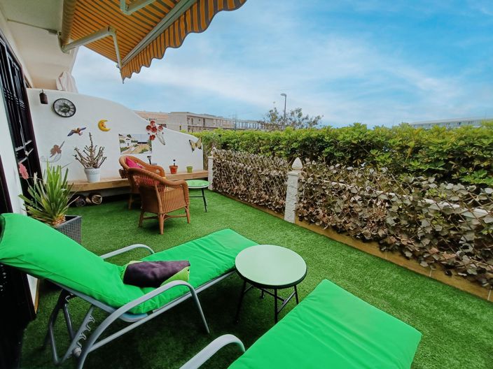 Image No.20-2 Bed Property for sale