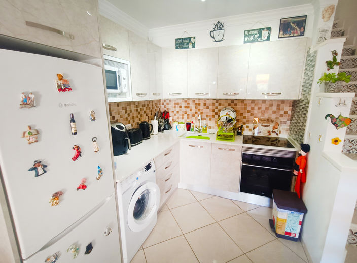 Image No.5-2 Bed Property for sale