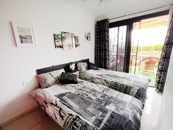 Image No.8-2 Bed Property for sale