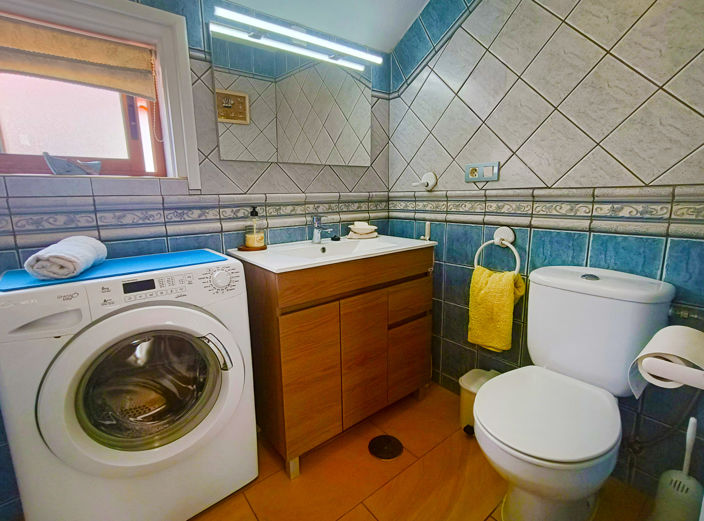 Image No.7-1 Bed Property for sale