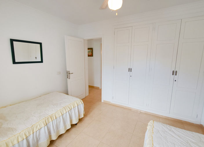 Image No.18-2 Bed Apartment for sale