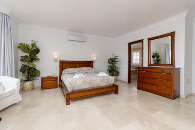 propertyattachment1mqtzakryp20260824015301