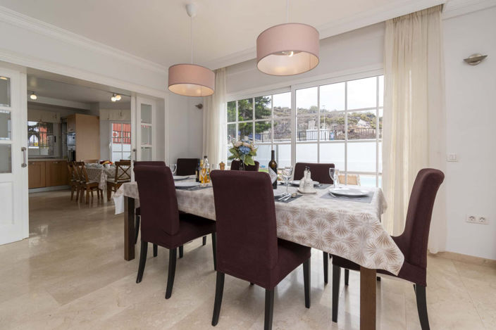 Image No.5-5 Bed Villa for sale
