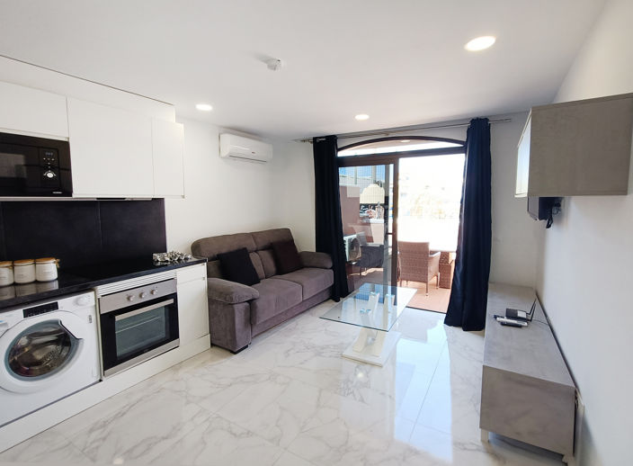 Image No.11-Studio for sale