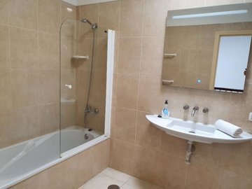 propertyattachment100a28b