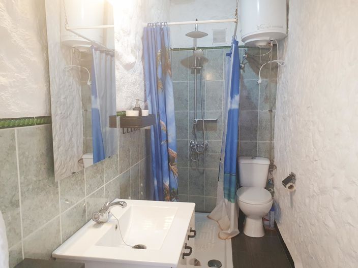 Image No.11-4 Bed Village House for sale