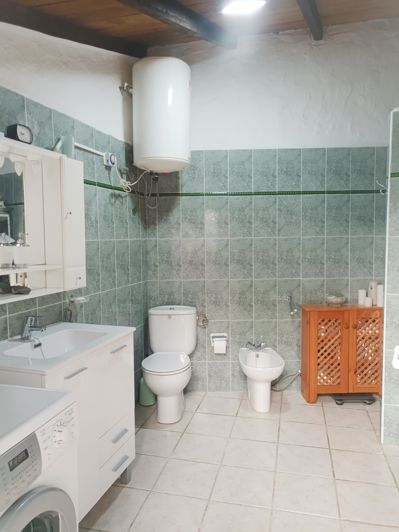 Image No.12-4 Bed Village House for sale