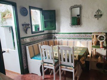 propertyattachment1800a5f