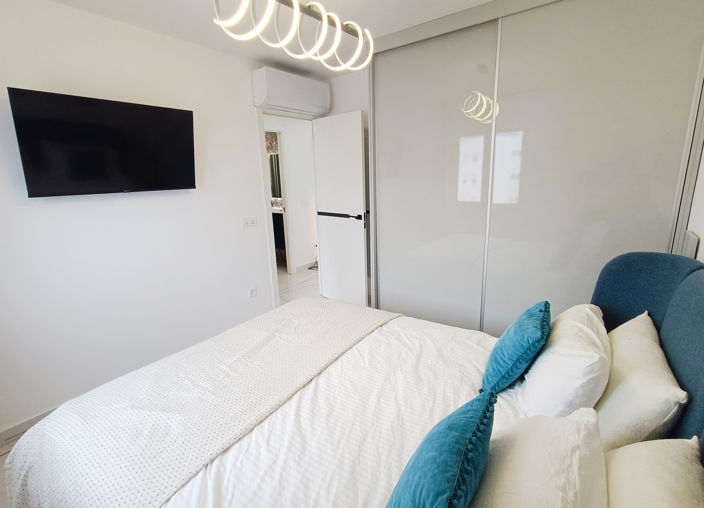Image No.17-3 Bed Apartment for sale