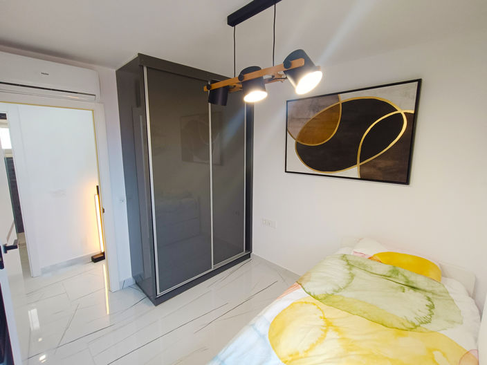 Image No.18-3 Bed Apartment for sale