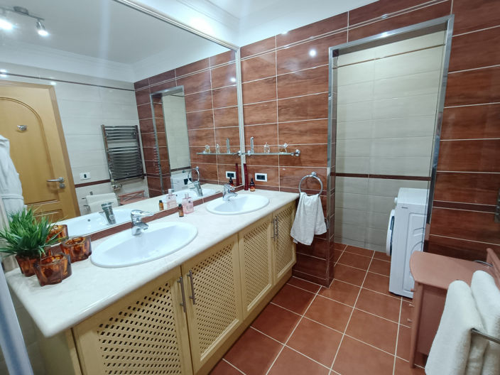 Image No.10-1 Bed Apartment for sale