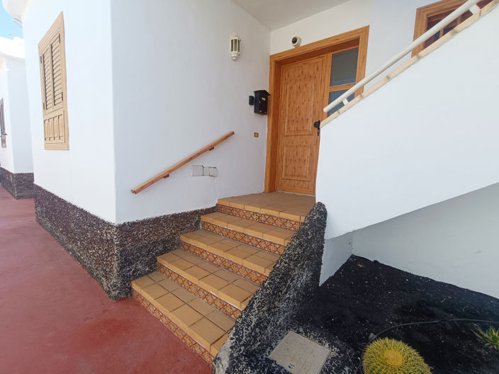 Image No.15-3 Bed Property for sale