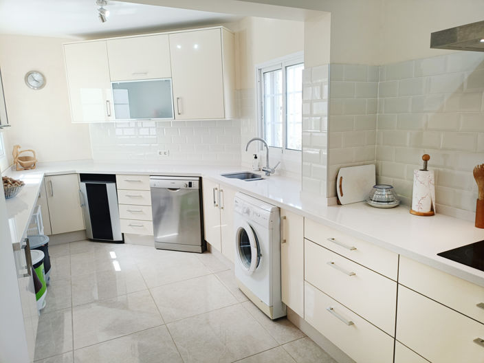 Image No.7-2 Bed Bungalow for sale