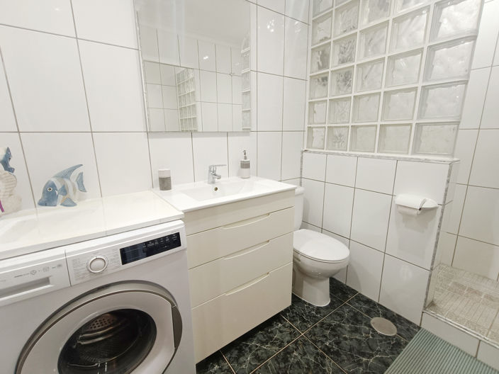 Image No.9-1 Bed Apartment for sale