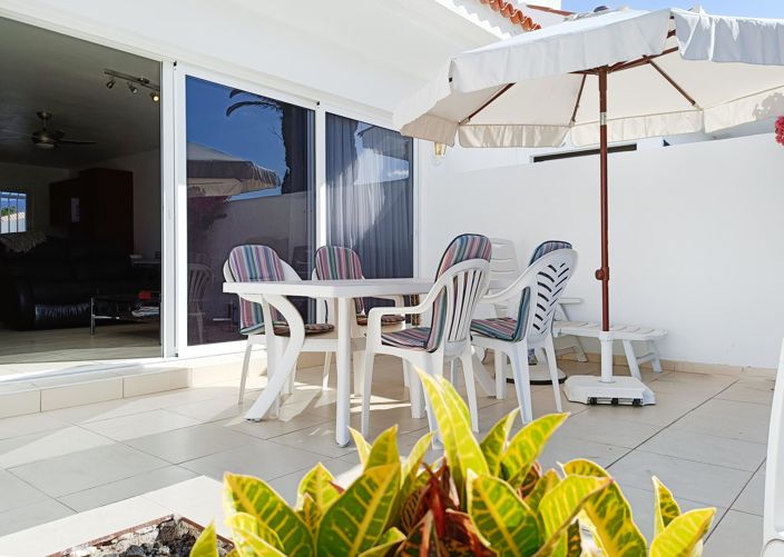 Image No.10-2 Bed Property for sale