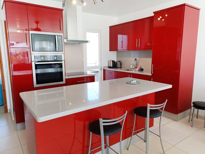 Image No.4-2 Bed Property for sale