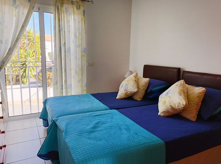 Image No.5-2 Bed Property for sale