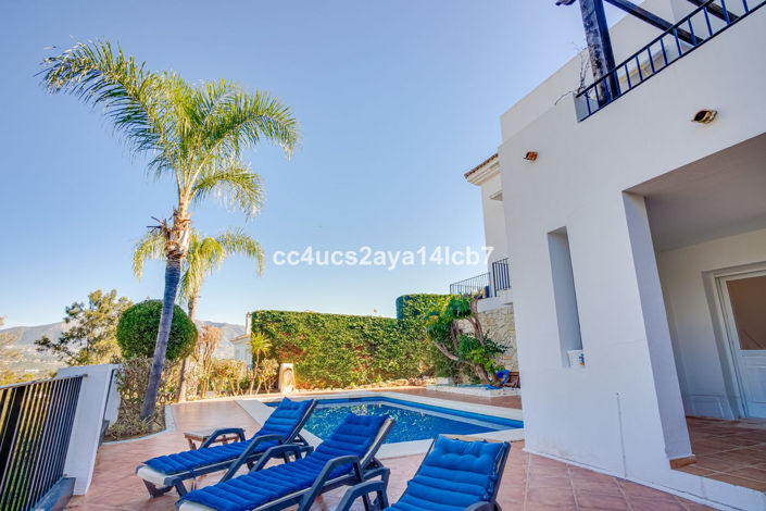 Image No.7-4 Bed Villa for sale