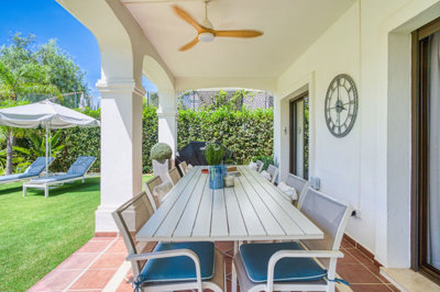 8-e64a9055bba3e77ac8aca3b893cdf826