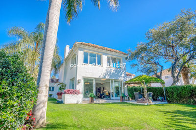 3-e898b2bb2a2fdfd06d2c39894dce8316