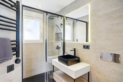 15-11d12f2f454f2f5e9b981fdd8b901d51