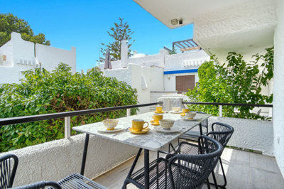 8-e64a9055bba3e77ac8aca3b893cdf826