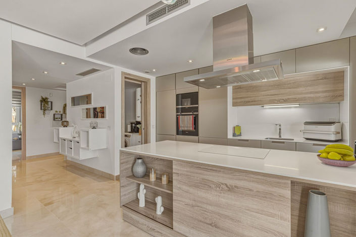 Image No.20-3 Bed Apartment for sale