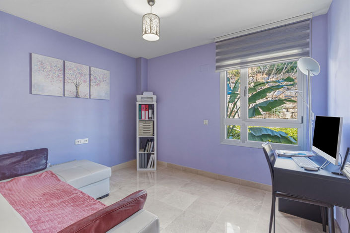 Image No.30-3 Bed Apartment for sale