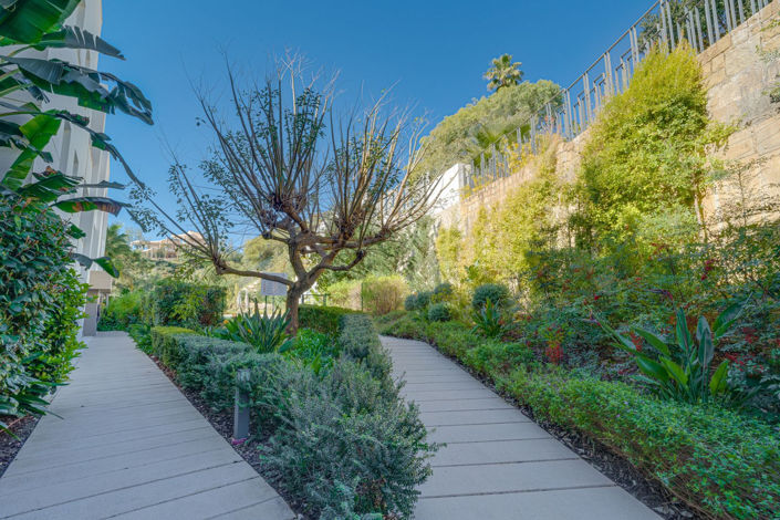 Image No.33-3 Bed Apartment for sale