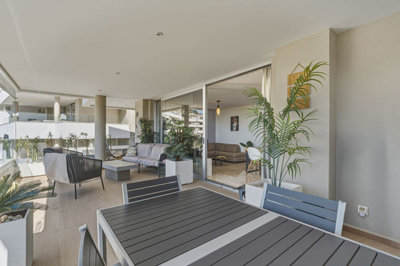 8-e64a9055bba3e77ac8aca3b893cdf826