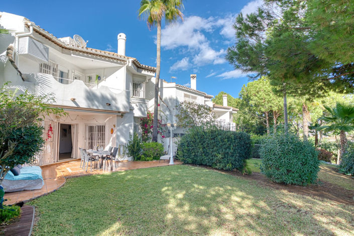 Image No.2-3 Bed Townhouse for sale