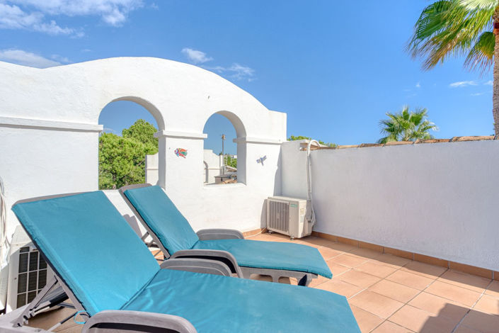 Image No.22-3 Bed Townhouse for sale