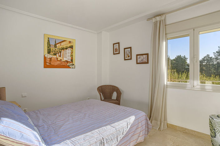 Image No.13-3 Bed Apartment for sale