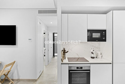 2-5bd7b9d04b45e33852eaf0ec6670150d