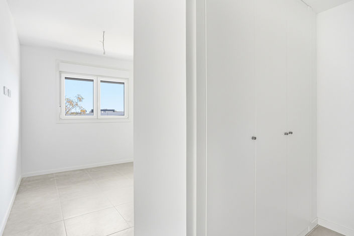 Image No.22-2 Bed Apartment for sale