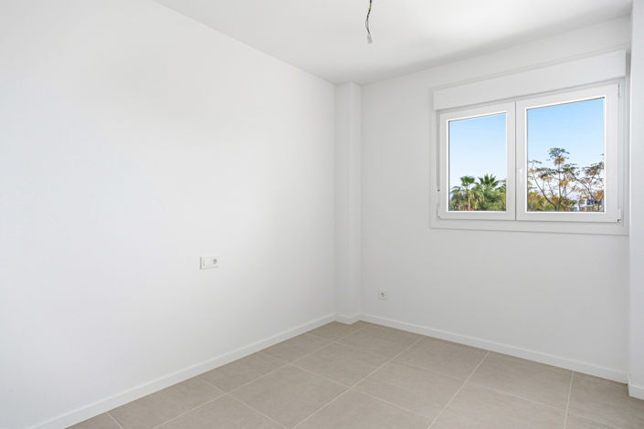 Image No.27-2 Bed Apartment for sale