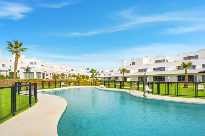 Image No.4-2 Bed Apartment for sale
