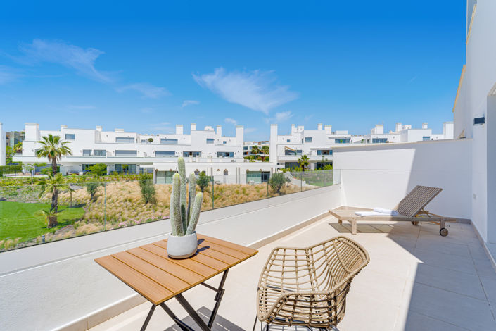 Image No.7-2 Bed Apartment for sale
